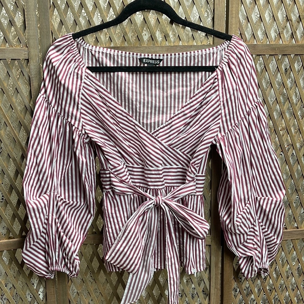 Express Red & White Vertical Stripe Long Sleeve Blouse with Puffy Sleeves